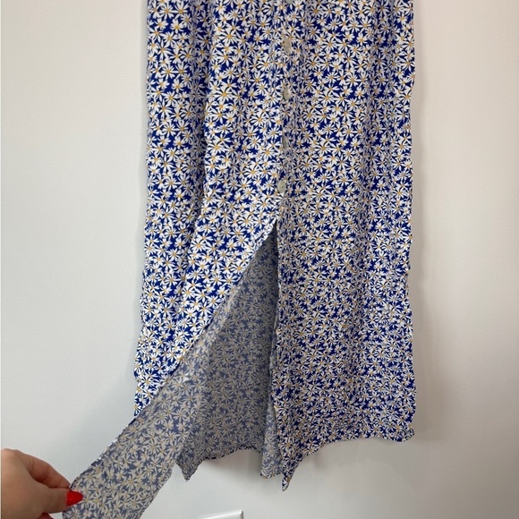 Maxi Floral Front Button Blue and White Skirt - Picture 4 of 8